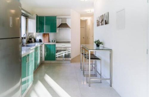 Kerem HaTeimanim Apartamento | Super-Star 3BR Private Parking !