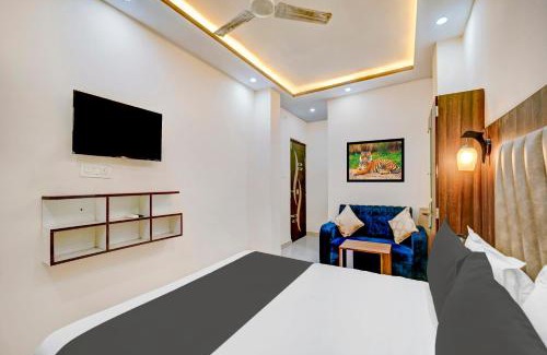 Khattalwada Hotel | Super Townhouse Anisabad Near Mahavir Sansthan