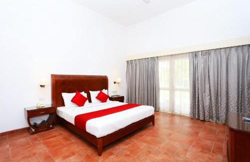 North Paravur Hotel | Super Townhouse Island Inn