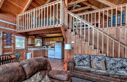 Gatlinburg - Pigeon Forge Casa | Super View,Smoky Mtn Log Cabin,Pool Table,Hot Tub