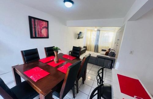 Querétaro Casa | Super zona comercial y cerca de todo