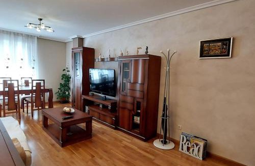 León Apartamento | Superacogedor y semicentrico piso