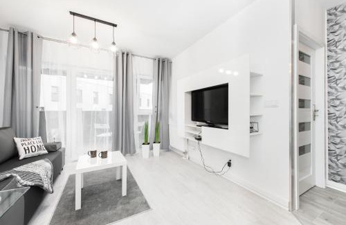 Mokotow Apartamento | SuperApart Augustówka 73 "Sleek 1BR Home with Balcony & Pet-Friendly"