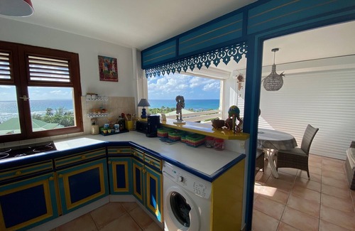 Anse des Rochers Apartamento | Superb 180° sea view apartment - with water tank