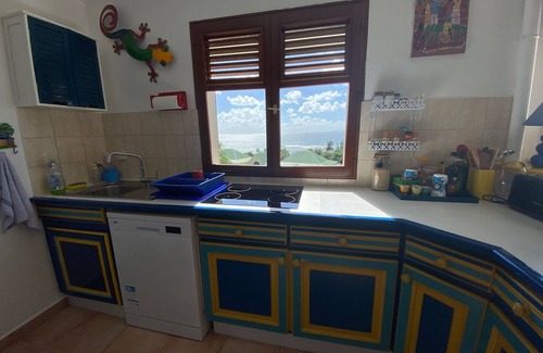 Anse des Rochers Apartamento | Superb 180° sea view apartment - with water tank