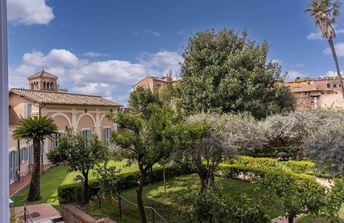 Campitelli Apartamento | Superb 1BR Suite Near Capitoline Museums