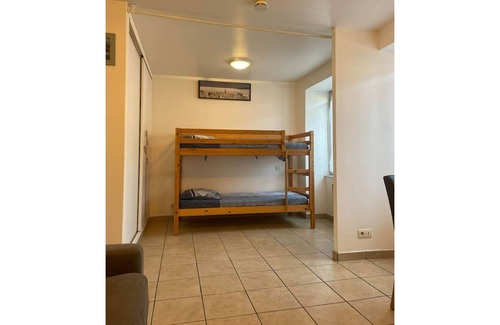 Saint-Pierre-de-Plesguen Apartamento | Superb 2/4 person studio with terrace