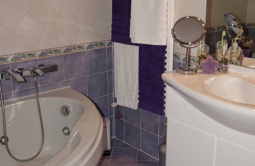 Ventimiglia Apartamento | Superb 2 parts in ground villa