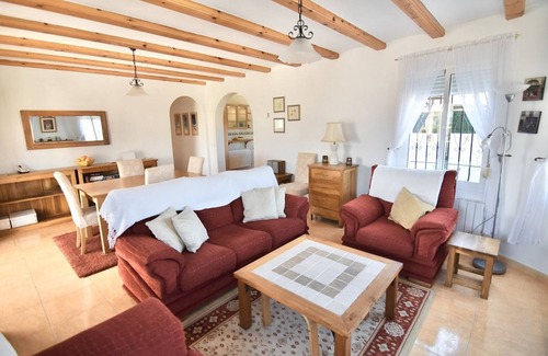 Alcalali Villa | Superb 3 bed villa, private pool, stunning mountain views. Alcalalí Jalon Valley