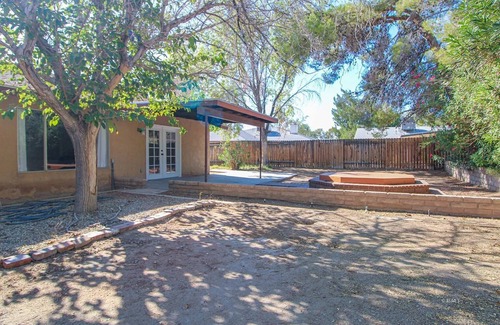 Ridgecrest Casa | Superb 3-bedroom house with AC in Ridgecrest