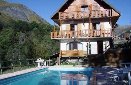 Saint-Sorlin-d'Arves Apartamento | Superb 4/5 pers apartment in family chalet summer swimming pool