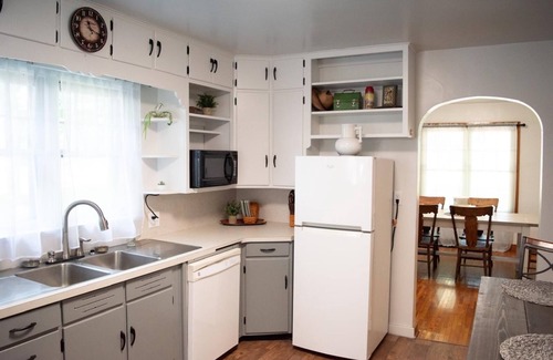 Goshen Otro | Superb 5-bedroom farmhouse in Goshen with WiFi, AC
