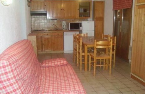 Saint-Sorlin-d'Arves Apartamento | Superb 6-person apartment in chalet, family atmosphere, summer swimming pool, SPA