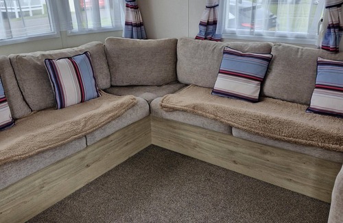 Kessingland Casa | Superb 8 berth caravan with decking at Kessingland Beach ref 90018BV