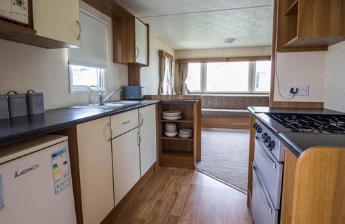 Louth Casa | Superb 8 berth caravan at Sunnydale Park in Skegness ref 35180S