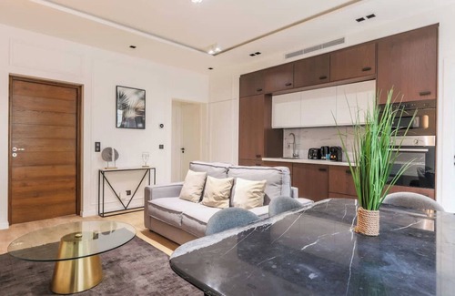 Quartier du Mail Apartamento | Superb AC Apartment Center of Paris