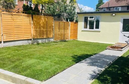 River Apartamento | Superb and Comfortable 3BD Home in Dagenham