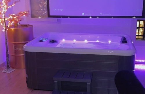 Marcq-en-Baroeul Apartamento | Superb apartment with jacuzzi and terrace.