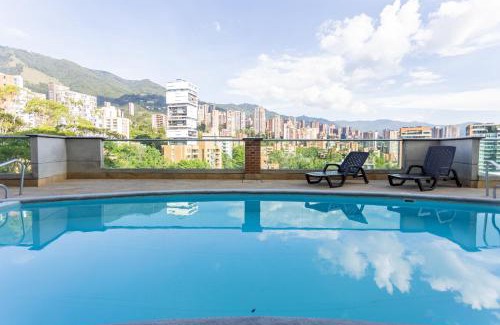 Las Lomas I Apartamento | Superb Apartment in Central Poblado