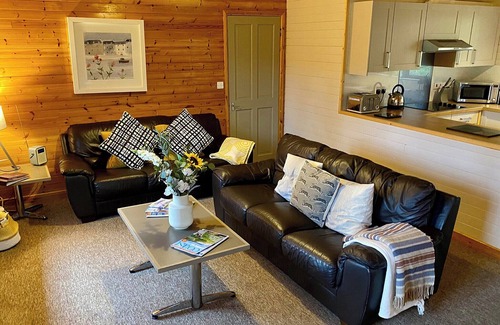 Bude Chalet De Esquí | Superb beautifully furnished and well-equipped lodge.