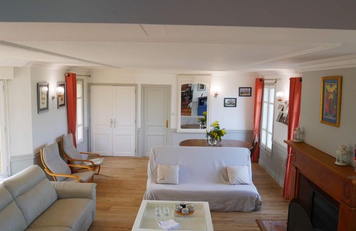 Montreuil-sous-Perouse Casa | Superb country family house near Vitré