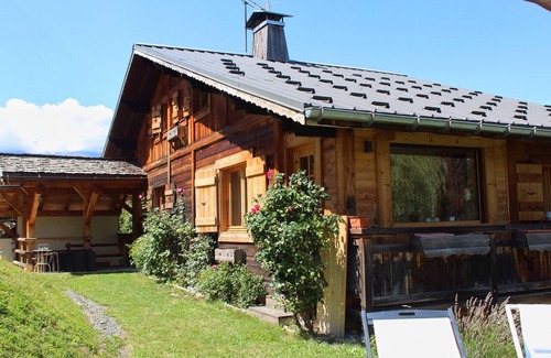 Combloux Chalet De Esquí | SUPERB CHALET. Facing Mont Blanc, near MEGEVE