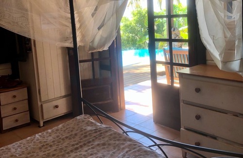 Bellefontaine Villa | Superb Creole Villa in Red Wood