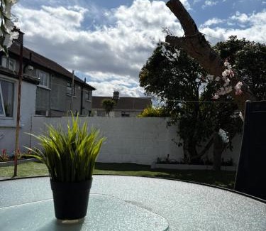 Santry Casa | Superb Double Room near Airport - 3