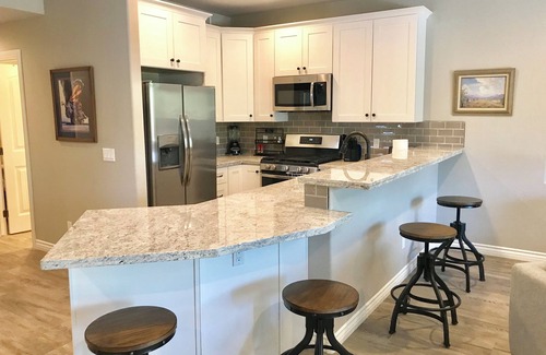 Village Vista Casa | Superb Downtown Cave Creek Location!
