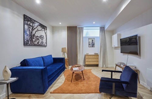 Quartier du Mail Apartamento | Superb Duplex Apartment Center of Paris