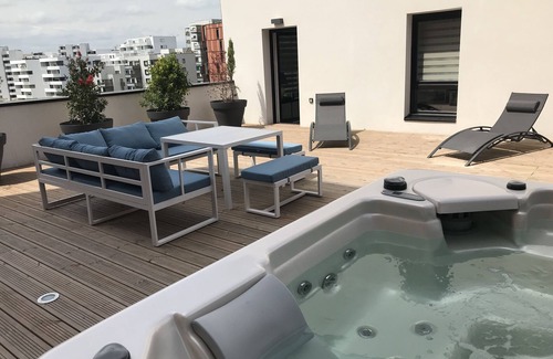 Casselardit Apartamento | SUPERB DUPLEX WITH HAMMAM AND JACUZZI