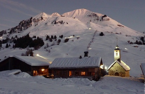 Le Chinaillon Chalet De Esquí | 3pc6-Chalet-Familiar-Vista a la Montana-Bañera de hidromasaje