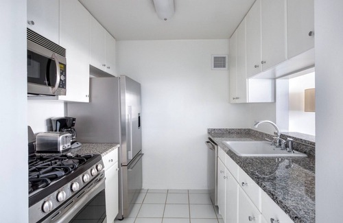 Union Square Apartamento | Superb Flatiron 1BR w/ Gym, Elevator & Doorman, nr Trains, by Blueground