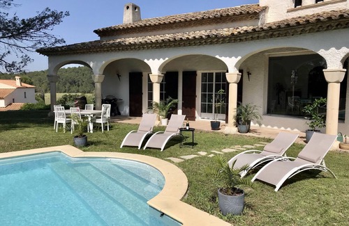 La Colline Villa | Superbe Villa Avec Piscine - Proche Montpellier - 4 Chbr - au Coeur de la Nature