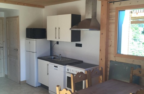 Saint-Julien-en-Vercors Apartamento | Nuevo apartamento de madera 4/6 personas en Vercors