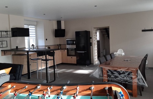 Gesnes-le-Gandelin Casa | Magnífica casa rural en los Alpes Mancelles