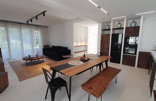 Chateauroux Chalet De Esquí | Superb house 3 bedrooms-air conditioning-garden