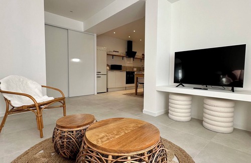 Larchant Casa | Superb house in the heart of Larchant. Pets welcome!