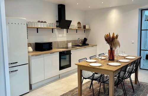 Larchant Casa | Superb house in the heart of Larchant. Pets welcome!