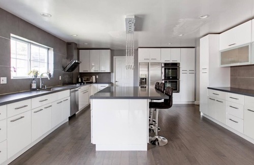 Piedmont Casa | Excelente ubicación. Soleado Santuario 3700Sqf. Senderos / bosques / vistas. 20 minutos de SF