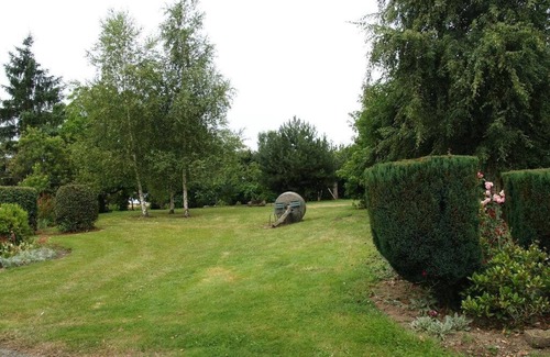 Roz-Landrieux Casa | Magnífica casa señorial, verde y tranquila, en el centro de las actividades turísticas.