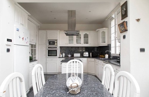 Neuilly-Plaisance Casa | Magnífica mansión en piedra de molino