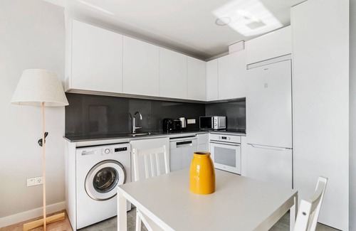 Palma-Palmilla Apartamento | Superb Martiricos-La Roca 1BR w/ Gym, Pool & Sea View, by Blueground