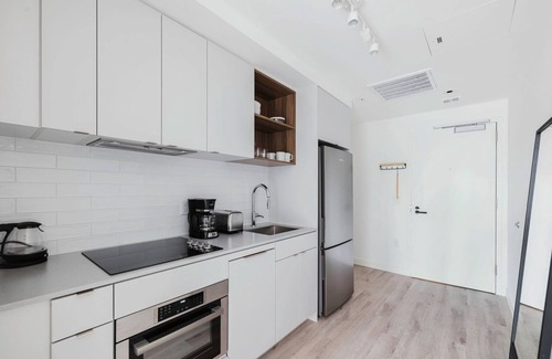 Truxton Circle Apartamento | Superb NoMa 1BR w/ Pool, Gym, EV Charging & Rooftop