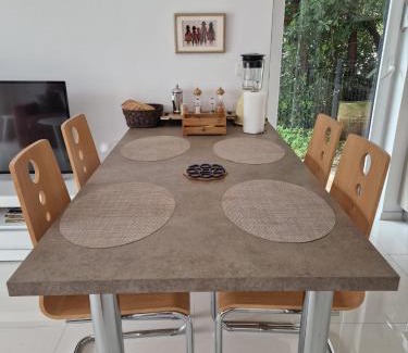 Ljuta Apartamento | Superb one bedroom apartment with sea view