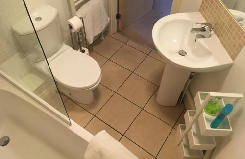 Hanham Apartamento | Superb Peaceful 1 bed apartment in St George.