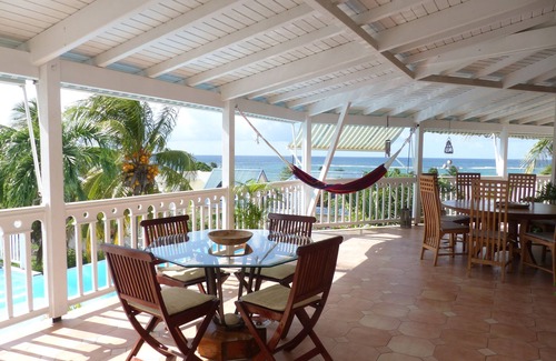 Morel Villa | Encantadora villa con piscina infinita, cerca de la playa