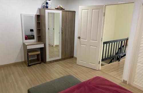 Ratsada Apartamento | Superb studio Apartment