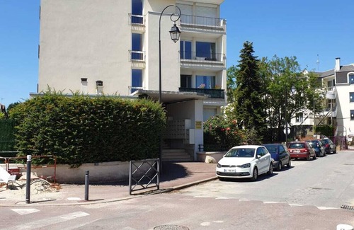 Antony Apartamento | Superb studio completely refurbished (RER B ANTONY + ORLYVAL)