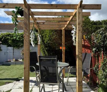 Santry Casa | Superb Triple Room near Airport - 1